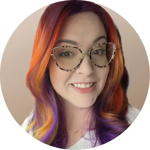 Sarah Zoloth Headshot